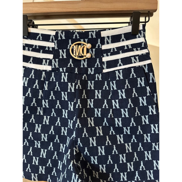 Women's Unbranded Shorts Size XS Blue New York Logo - Picture 4 of 5